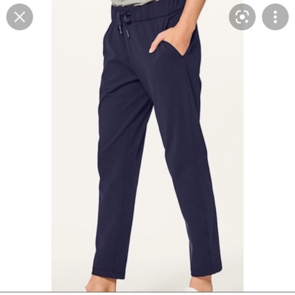 Lululemon On The Fly 7/8 pants